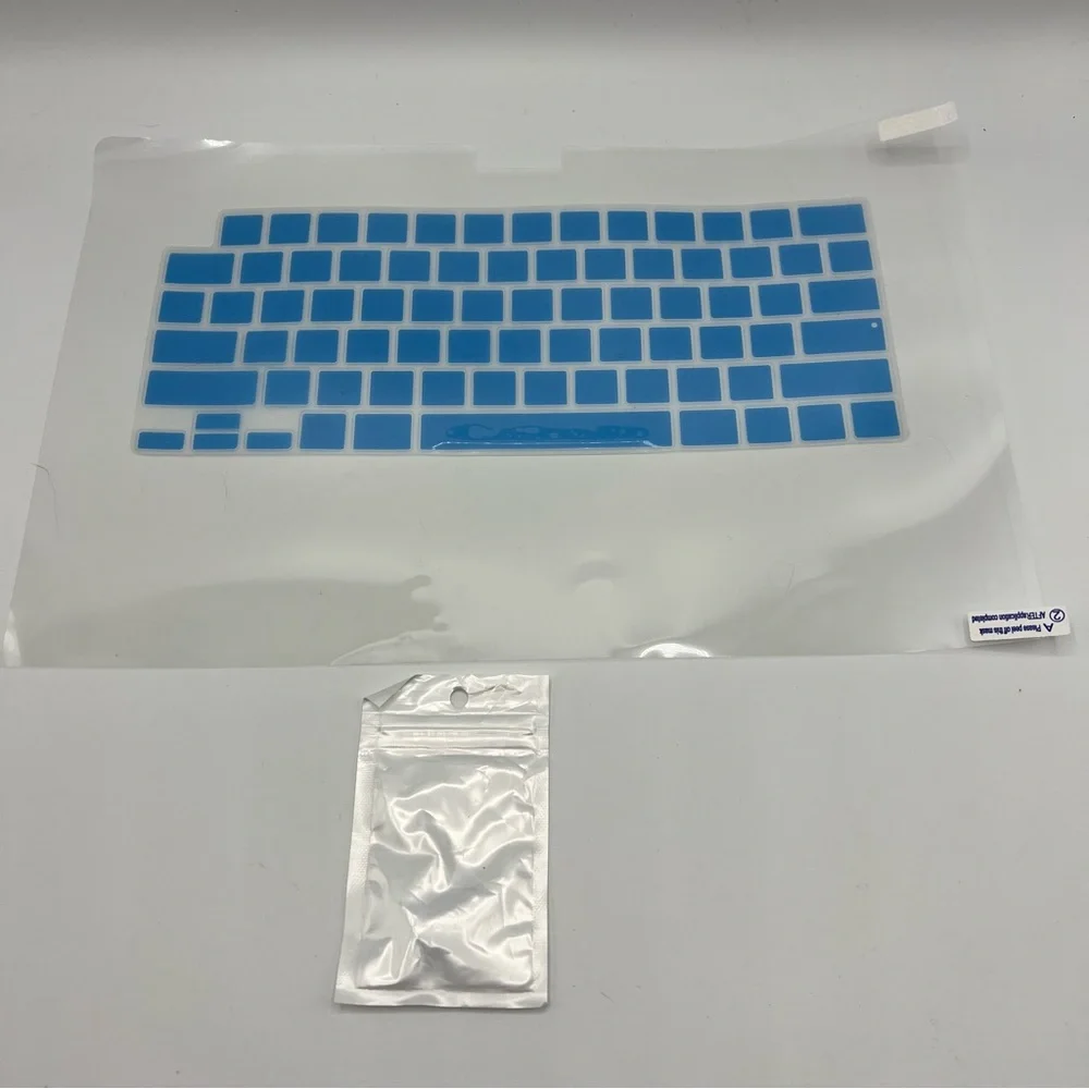 Silicone Keyboard Cover & Dust‎ Plugs for MacBook – Blue